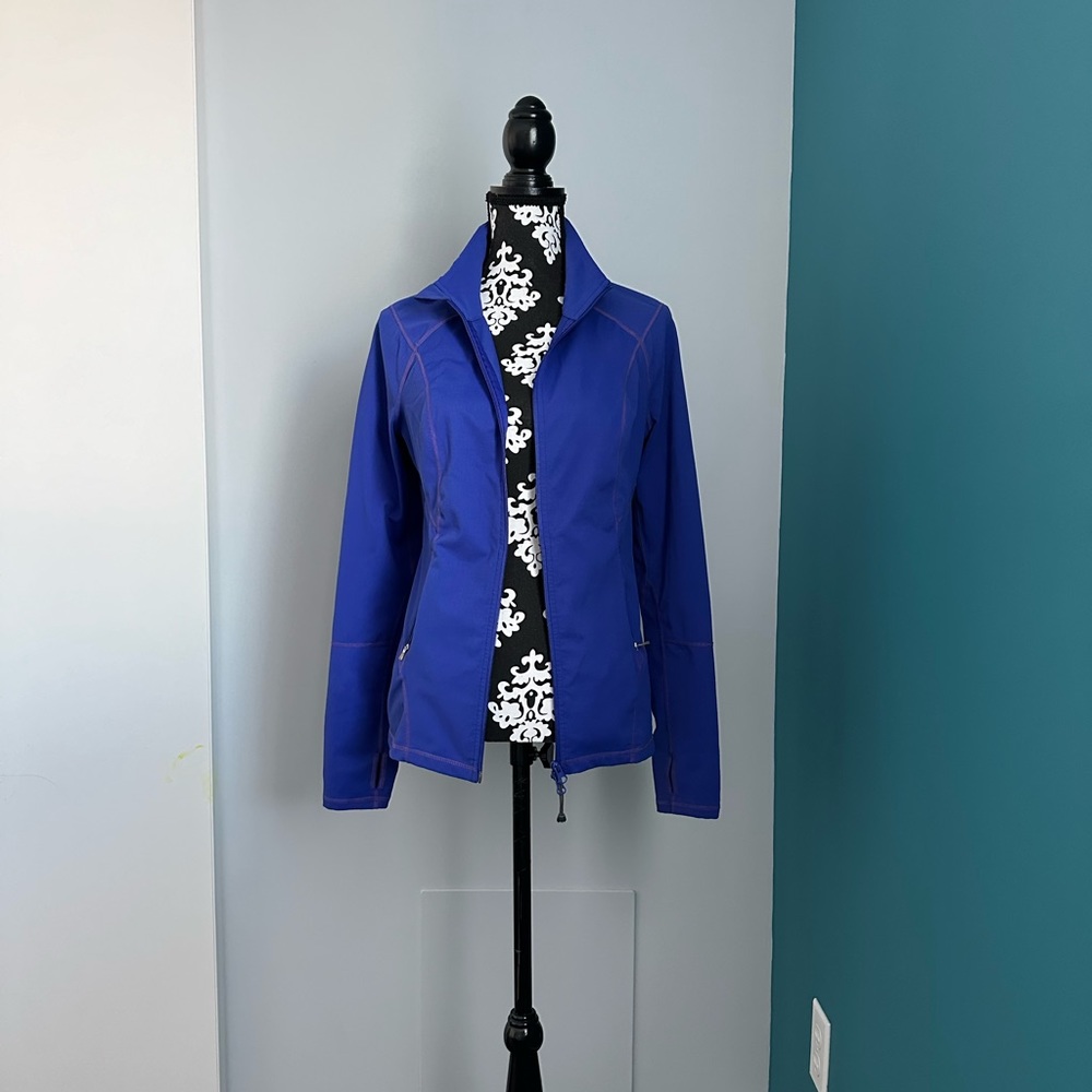 ZELLA zip-up Sweater
